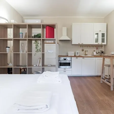 Koristka 3 * Milan